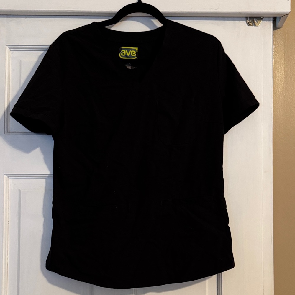 Ave XS women’s scrub top